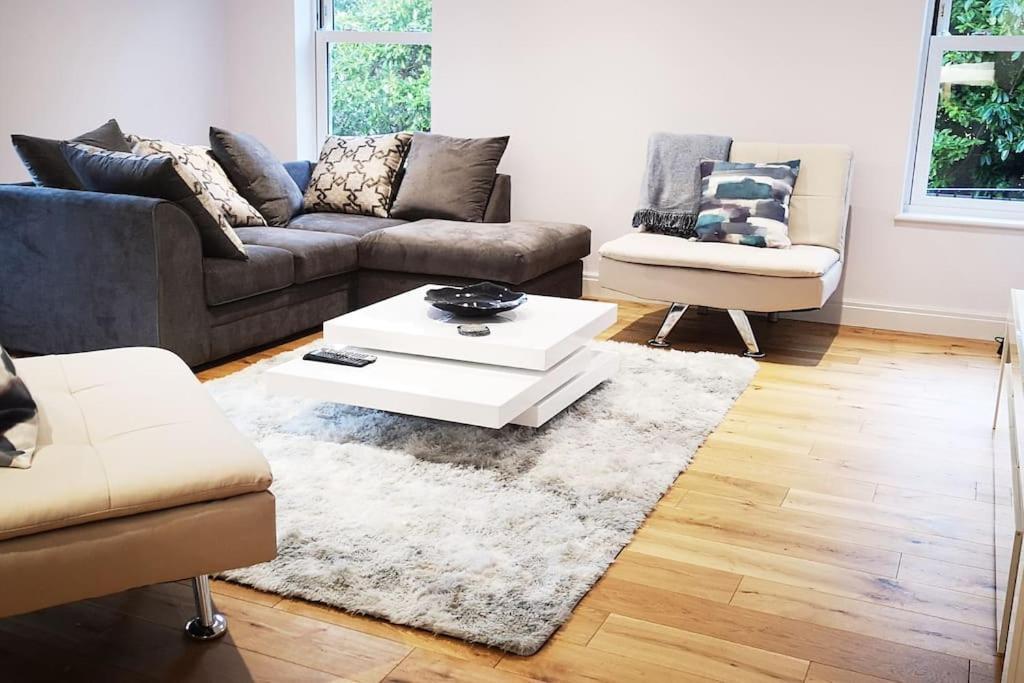 New Ground Floor Apartment, 4 Mins Walk To Beach Bournemouth Eksteriør bilde